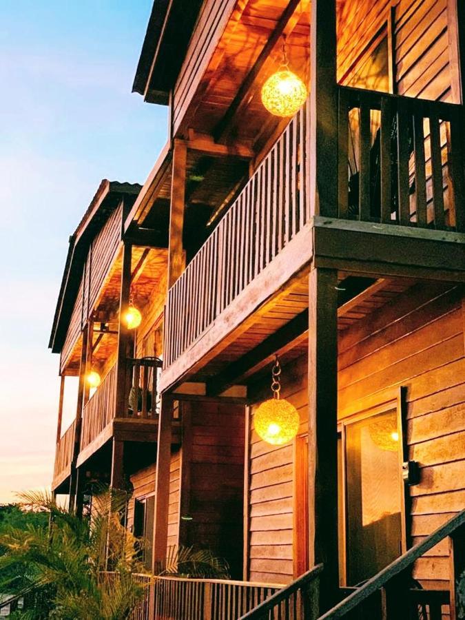 Ecoco Holbox - Eco-Chic - Cabanas De Madera - Holbox Retreat (Adults Only) Guest House Exterior foto
